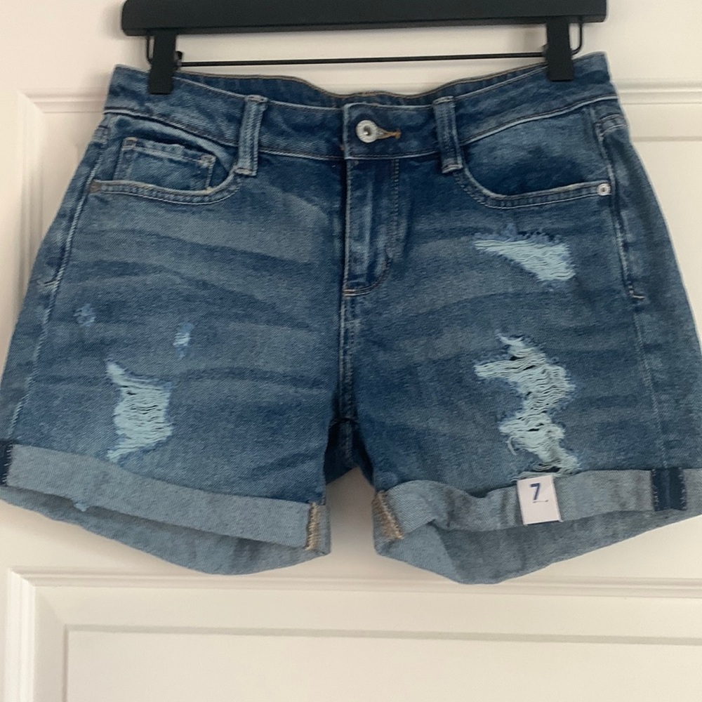 arizona jean co. size 7 shorts in medium wash